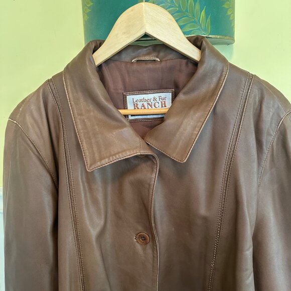 Vintage Leather & Fur Ranch Brown Leather Coat With Button Closures - Picture 4 of 7